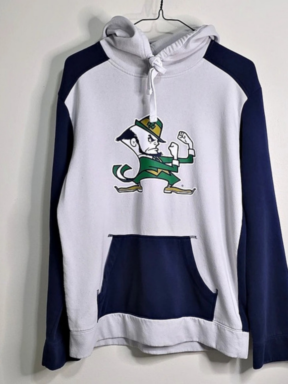 Fanatics Men's Graphic Pullover Hoodie Gray Medium Fighting Irish